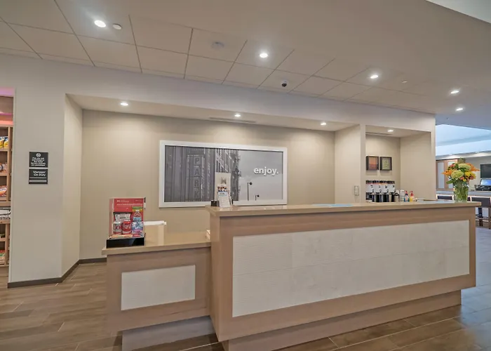 Hampton Inn Chicago North-Loyola Station, Il Chicago