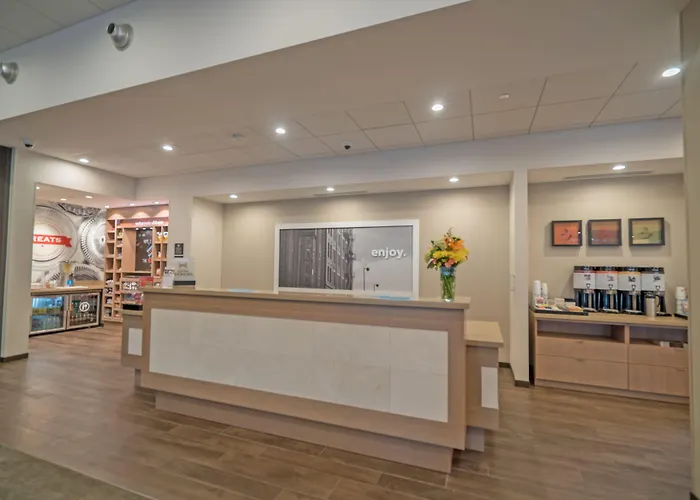 Hampton Inn Chicago North-Loyola Station, Il Hotel 3*