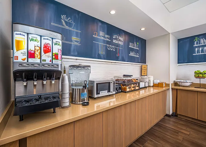 Hampton Inn Chicago North-Loyola Station, Il Hotel 3*