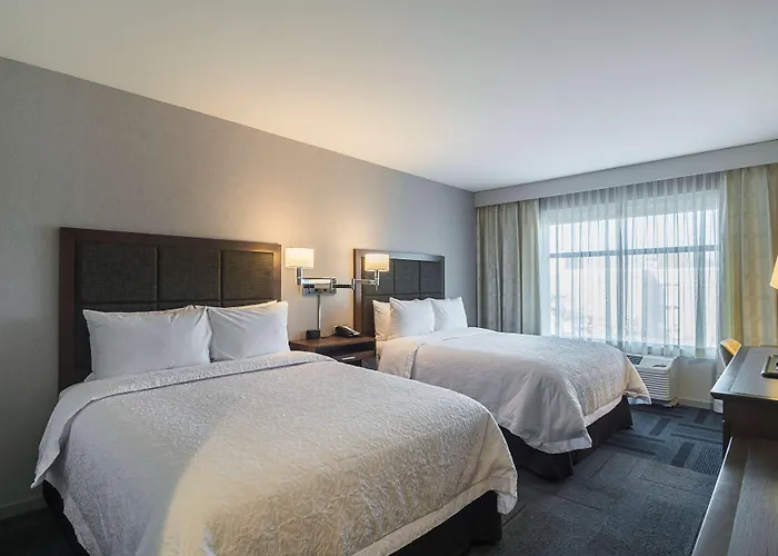 Hampton Inn Chicago North-Loyola Station, Il Hotel 3*