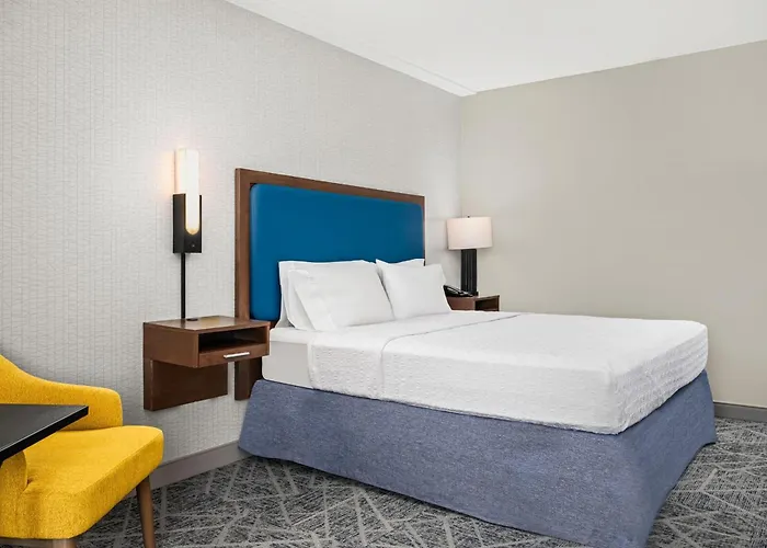 Hotel Hampton Inn Chicago North-Loyola Station, Il 3*