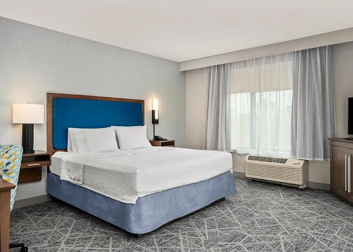 Hampton Inn Chicago North-Loyola Station, Il Chicago