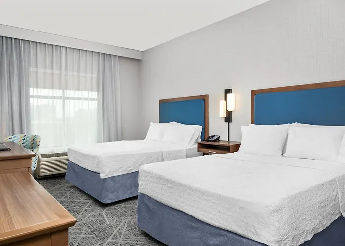 Hampton Inn Chicago North-Loyola Station, Il Hotel 3*