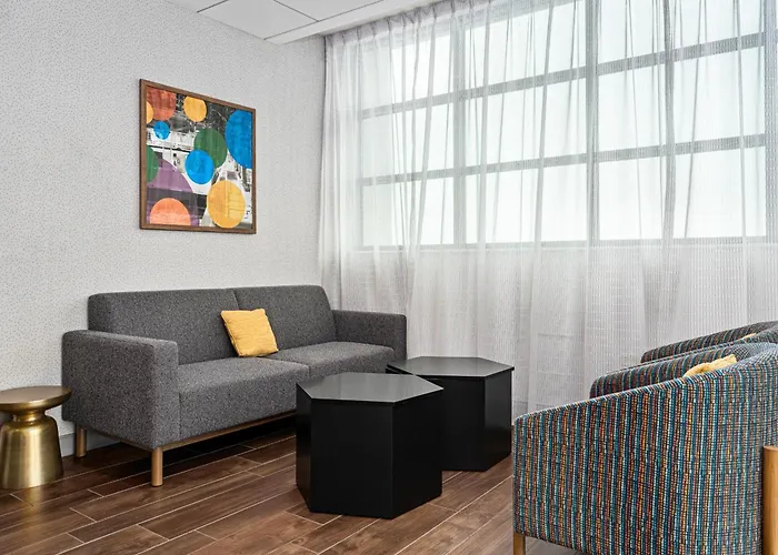 Hampton Inn Chicago North-Loyola Station, Il Hotel 3*